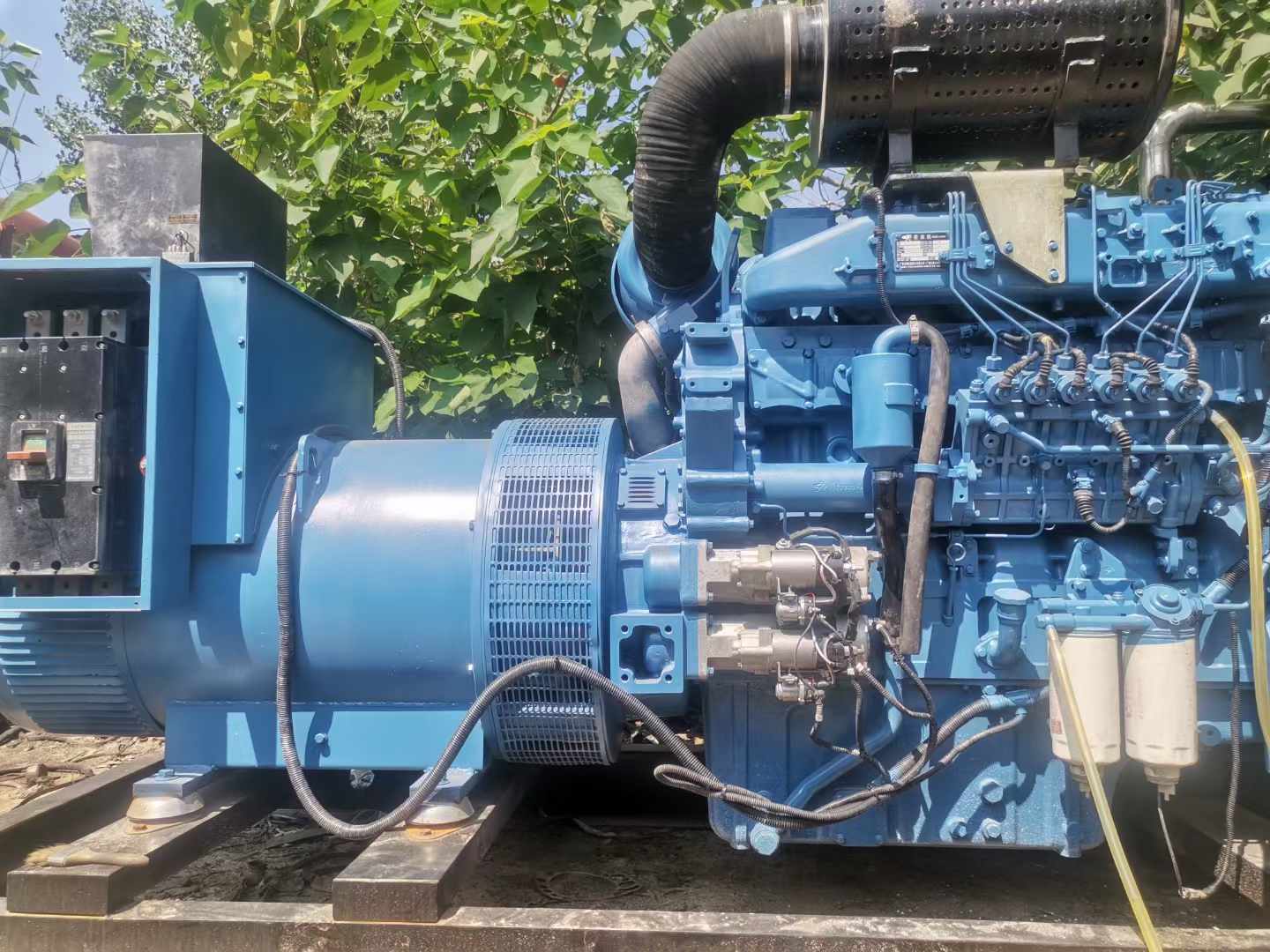 嘉善详细说明降低 800kW 柴油发电机输出电流波动的方法